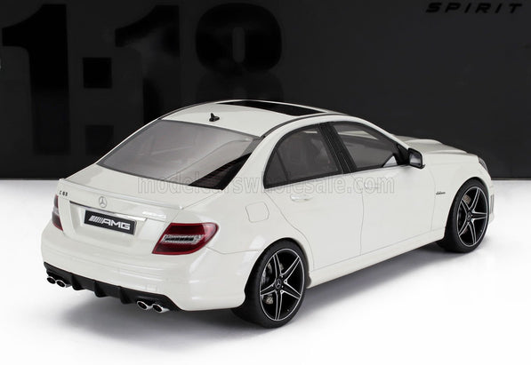 Mercedes C63 AMG 2007 1:18