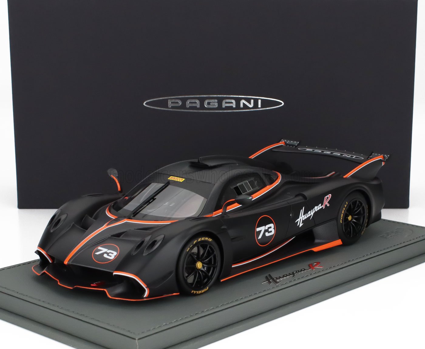 Pagani Huayra R 1:18