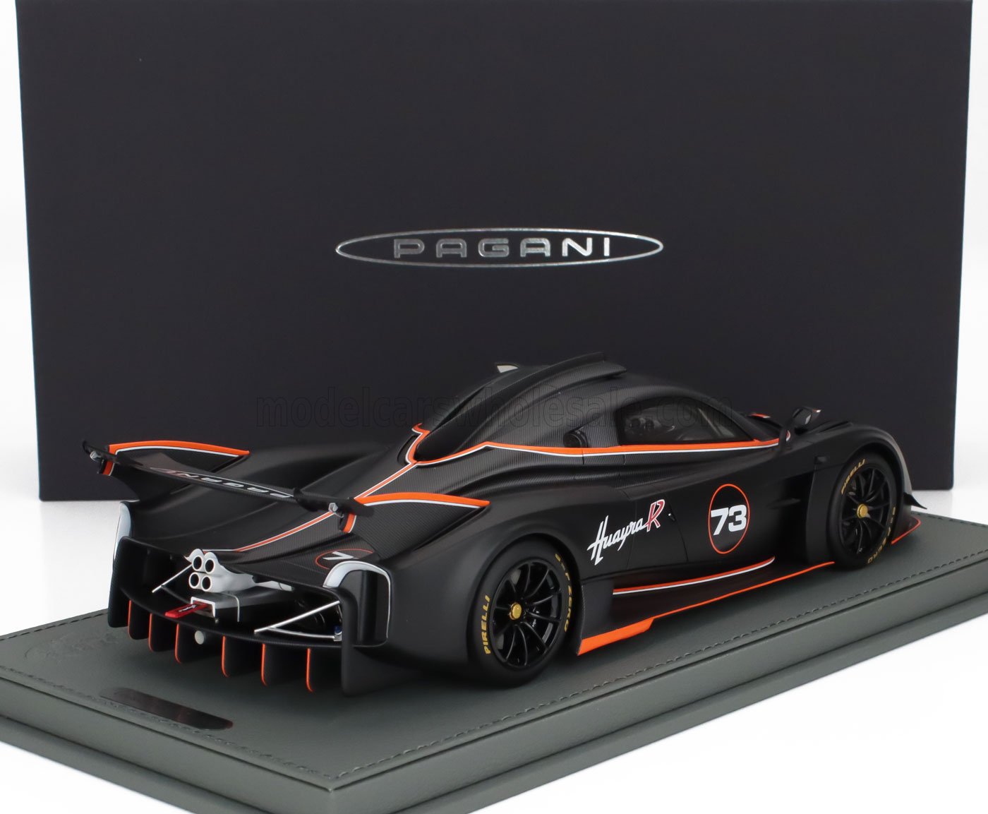 Pagani Huayra R 1:18