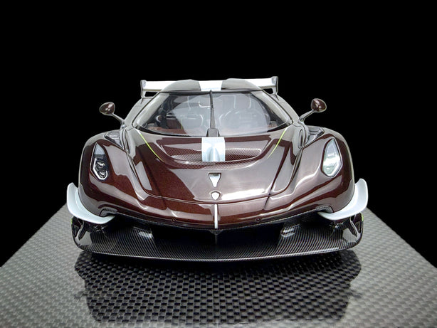 Koenigsegg Jesko Sadair Spear 1:18