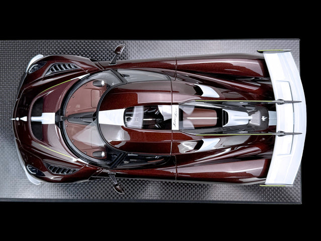 Koenigsegg Jesko Sadair Spear 1:18