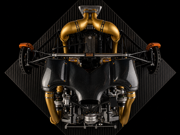 Koenigsegg One:1 Engine 1:6
