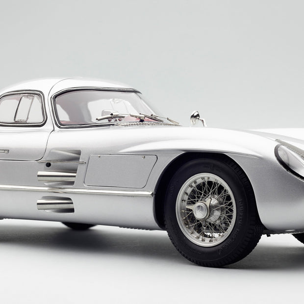 Mercedes 300 SLR 1:18
