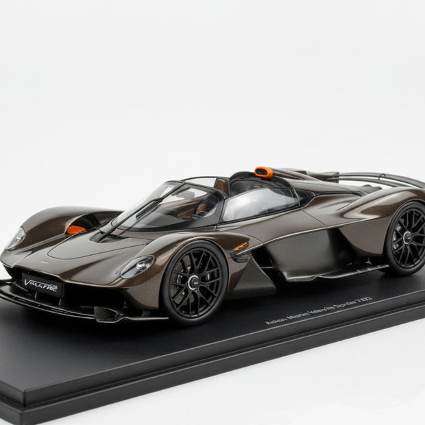 Aston Martin Valkyrie 1:18